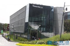 深圳前海平行進口車店 7折買保時捷 50萬的奧迪Q7